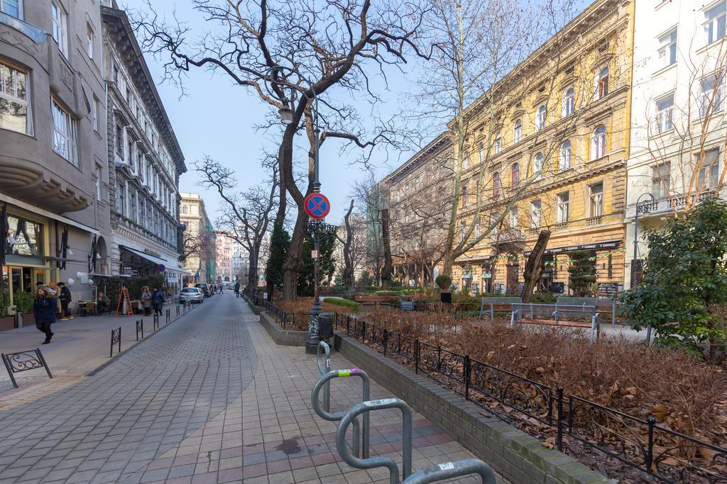 Real Apartments Hegedu Будапеща Екстериор снимка