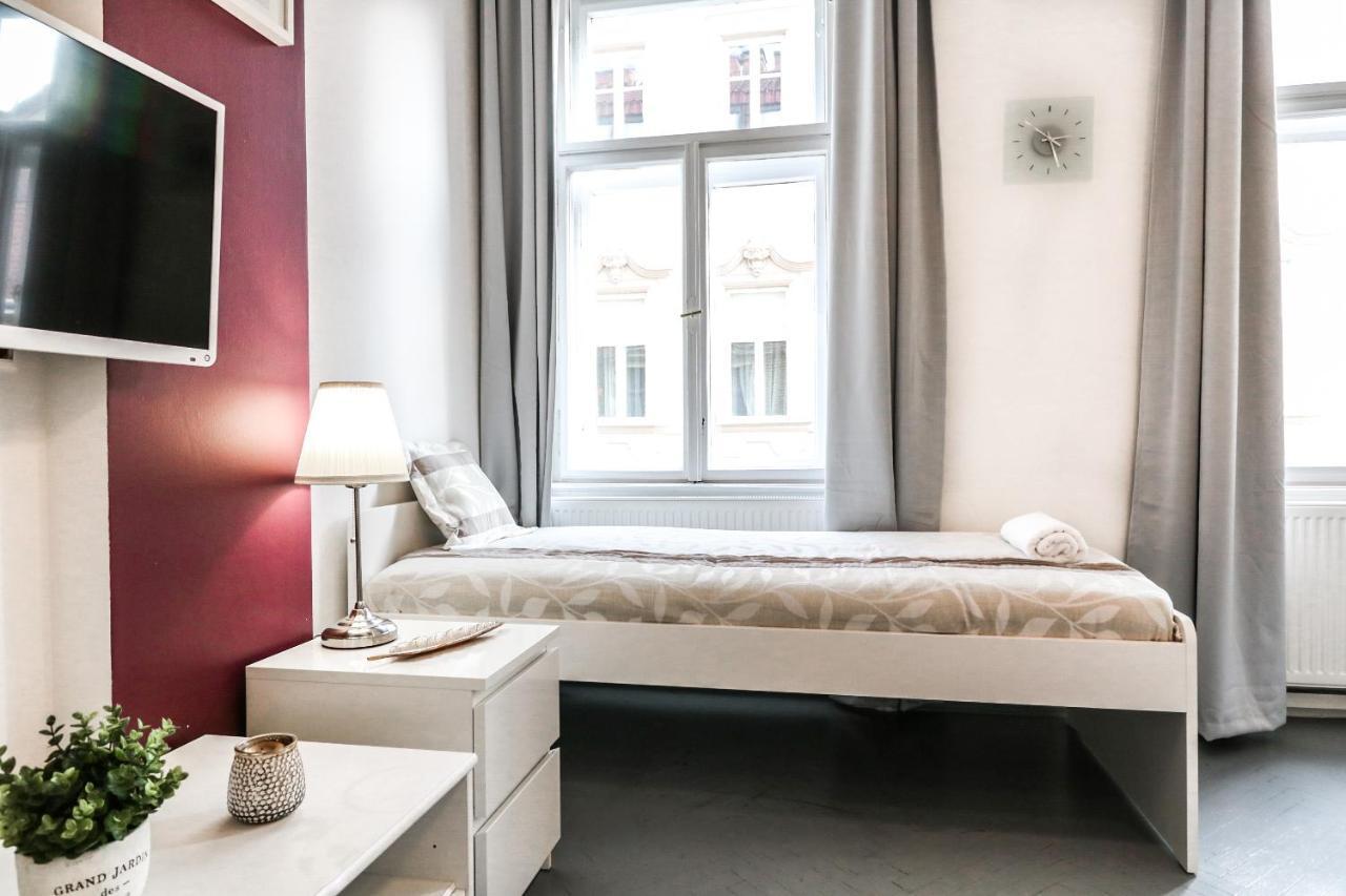Real Apartments Hegedu Будапеща Екстериор снимка