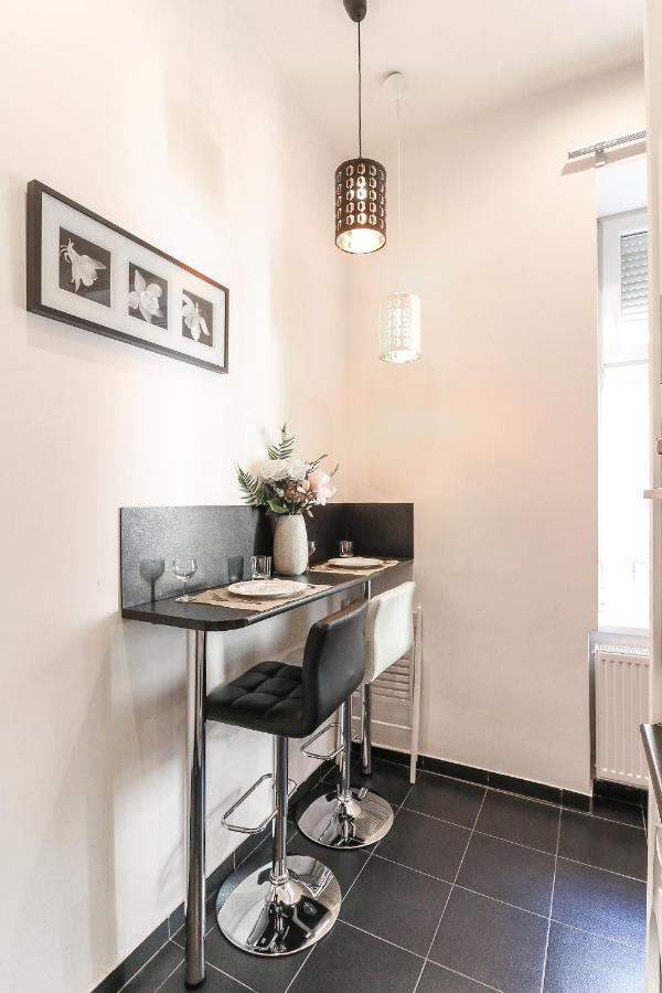 Real Apartments Hegedu Будапеща Екстериор снимка
